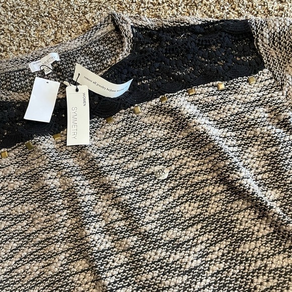 NWT Symmetry 1X black and gray knitted long sleeve sweater - Picture 4 of 6